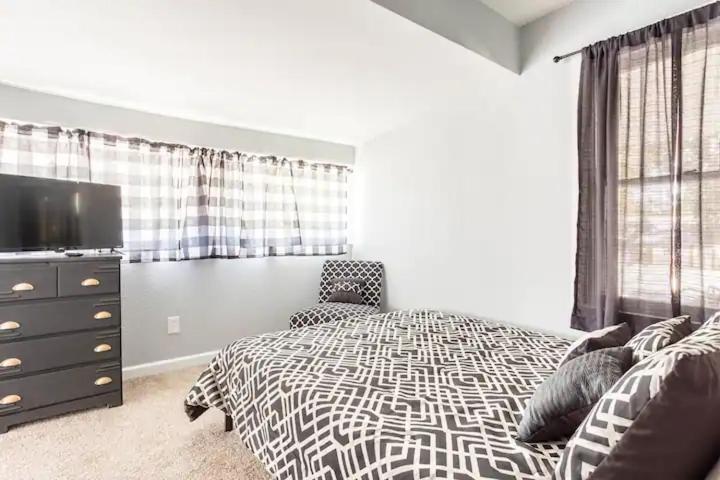 Villa Heights Haven à Tampa Extérieur photo