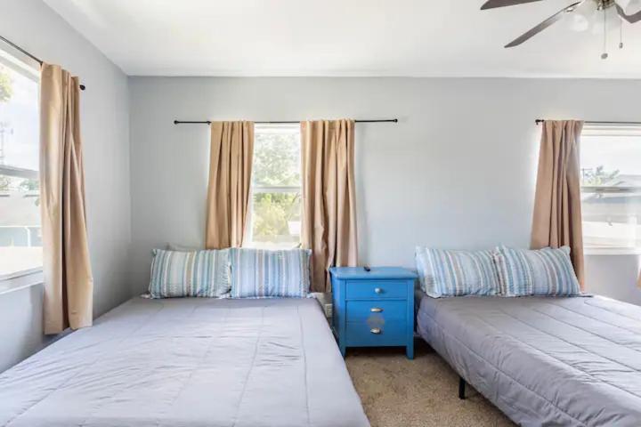 Villa Heights Haven à Tampa Extérieur photo