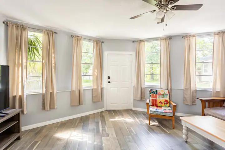 Villa Heights Haven à Tampa Extérieur photo