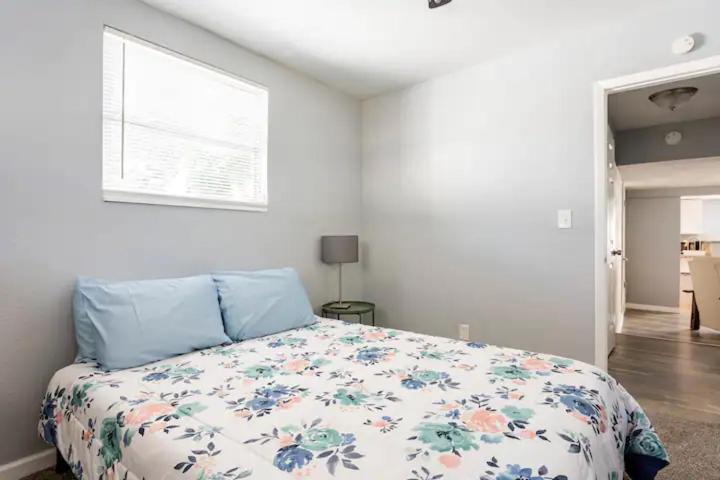 Villa Heights Haven à Tampa Extérieur photo
